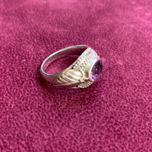 Amethyst and Sterling ring - Picture 3 of 5